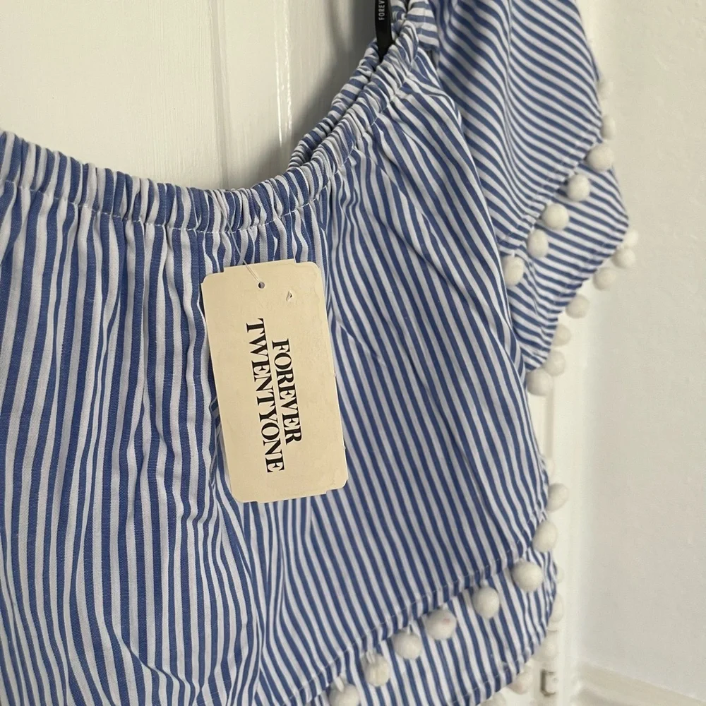 NEW Forever 21 Pom Pom Off-the-shoulder Top - Picture 6 of 7